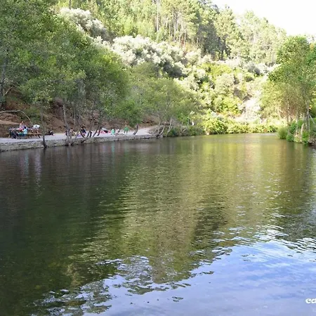 Chalé Ceira - Refúgio Romântico Com Vista Serrana
