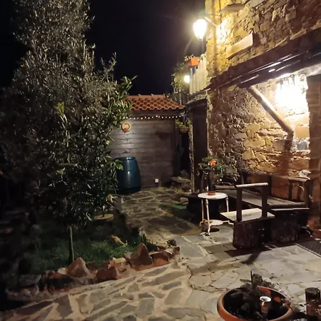 Ceira Refugio Romantico Com Piscina Tradicional * Góis