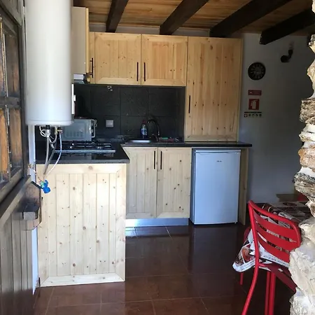 Chalet Ceira Cottage Refúgio Romântico com Tanque Privado *