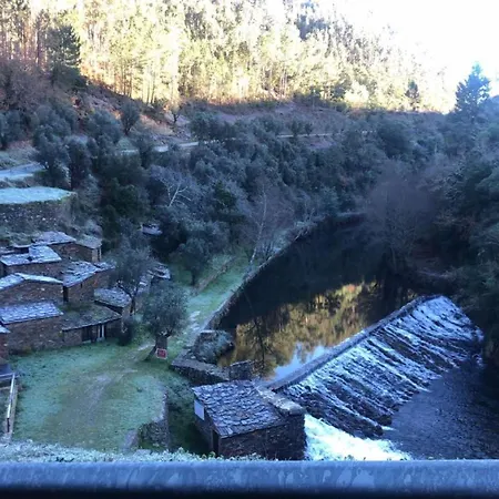 Ceira Cottage Refúgio Romântico com Tanque Privado Chalet