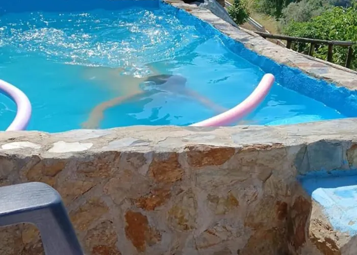Refugio Com Tanque Privado E Azeite Artesanal Chalet Góis