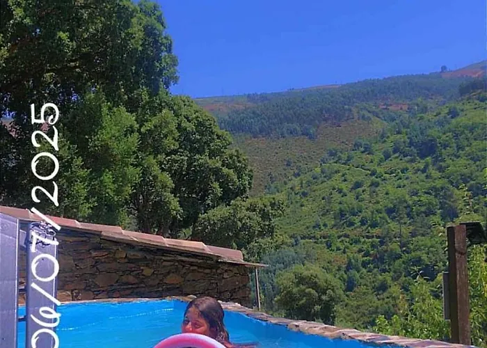 Refugio Com Tanque Privado E Azeite Artesanal * Гойш